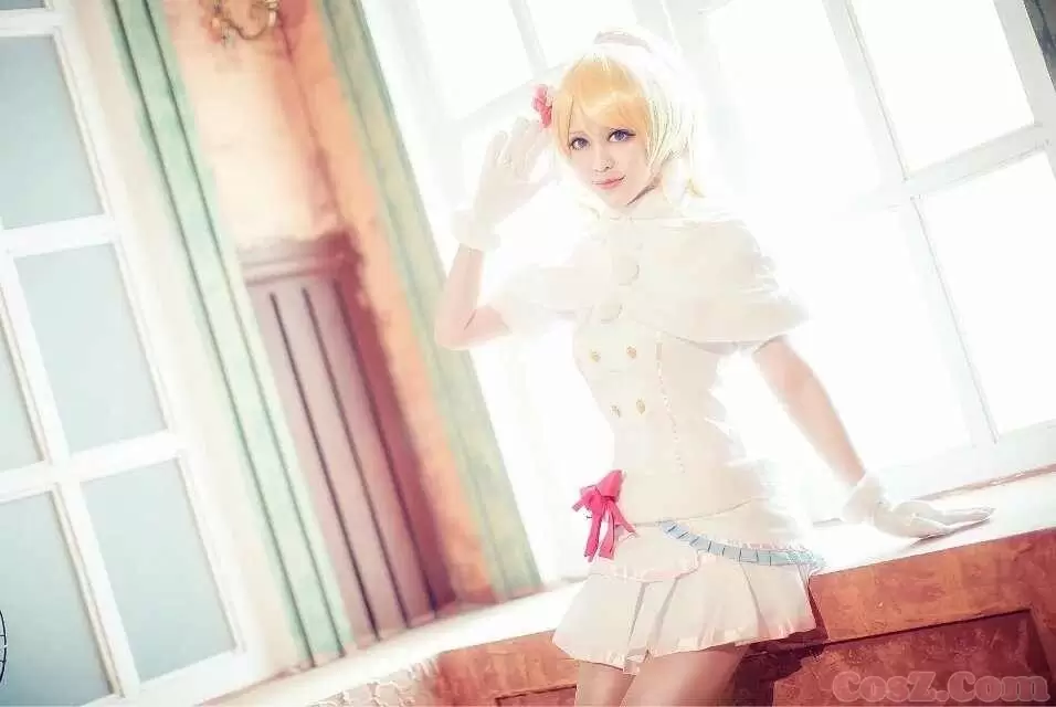 《C站·第207期》初音未来miku快来蹲下听我唱歌吧！