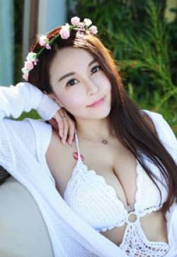 美女嫩模刘飞儿沈蜜桃性感童颜美胸写真专辑图片大全