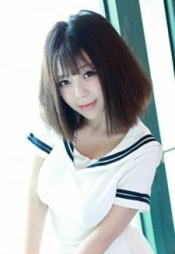 美女嫩模美胸刘飞儿白色制服诱惑美女福利写真高清图片大全图片大全