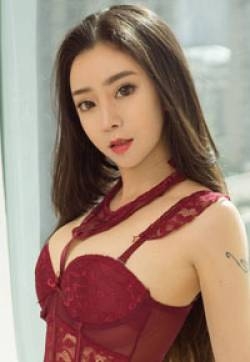 气质少妇韩沫瑜纤腰美胸风情万种图片大全