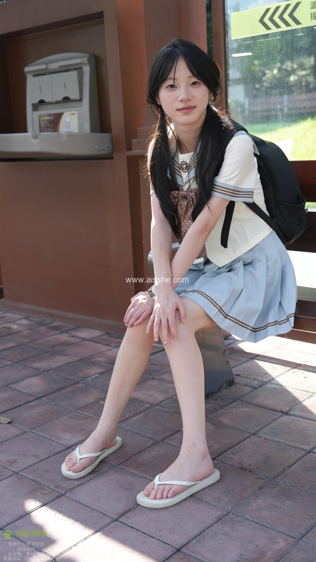 [青柠映画] No.048 阿慌 JK等公交素材（全套版）