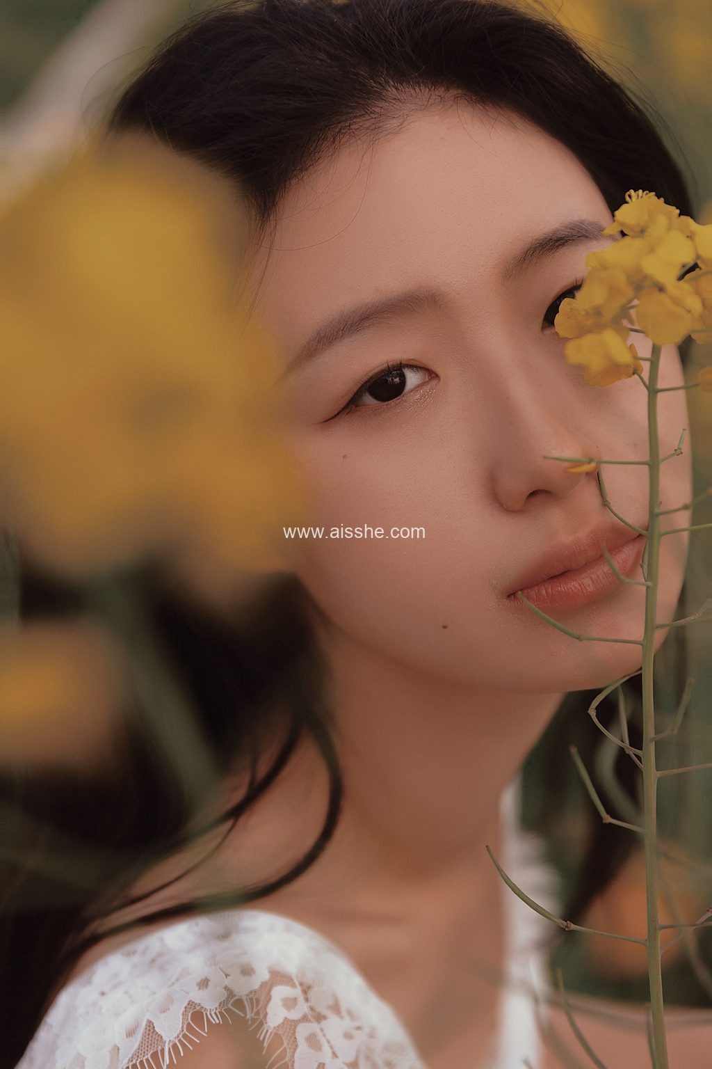 [YITUYU艺图语]2023.04.01 野蛮生长 杨佳欣