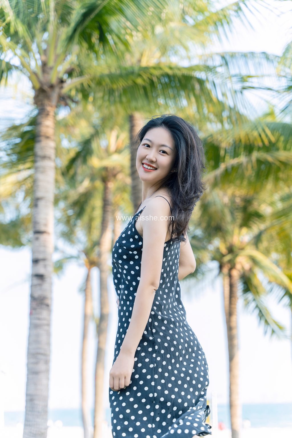 [YITUYU艺图语]2023.03.22 海边点点裙 ruiru