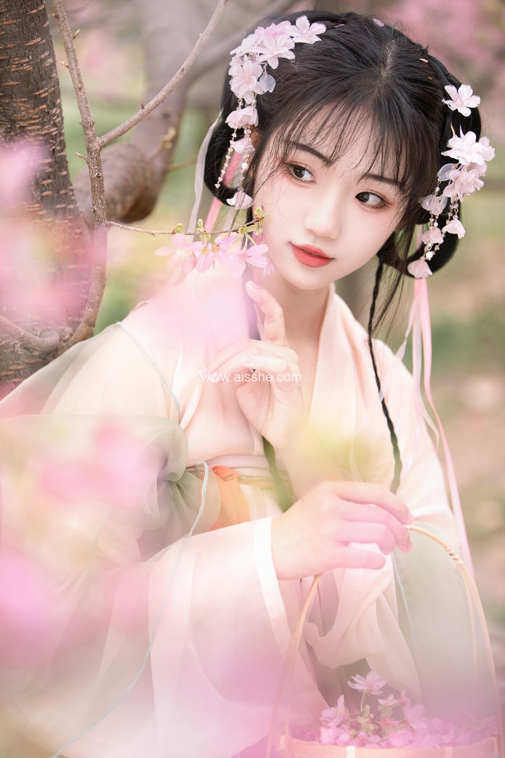 [YITUYU艺图语]2023.03.22 别来春半 晚江亭