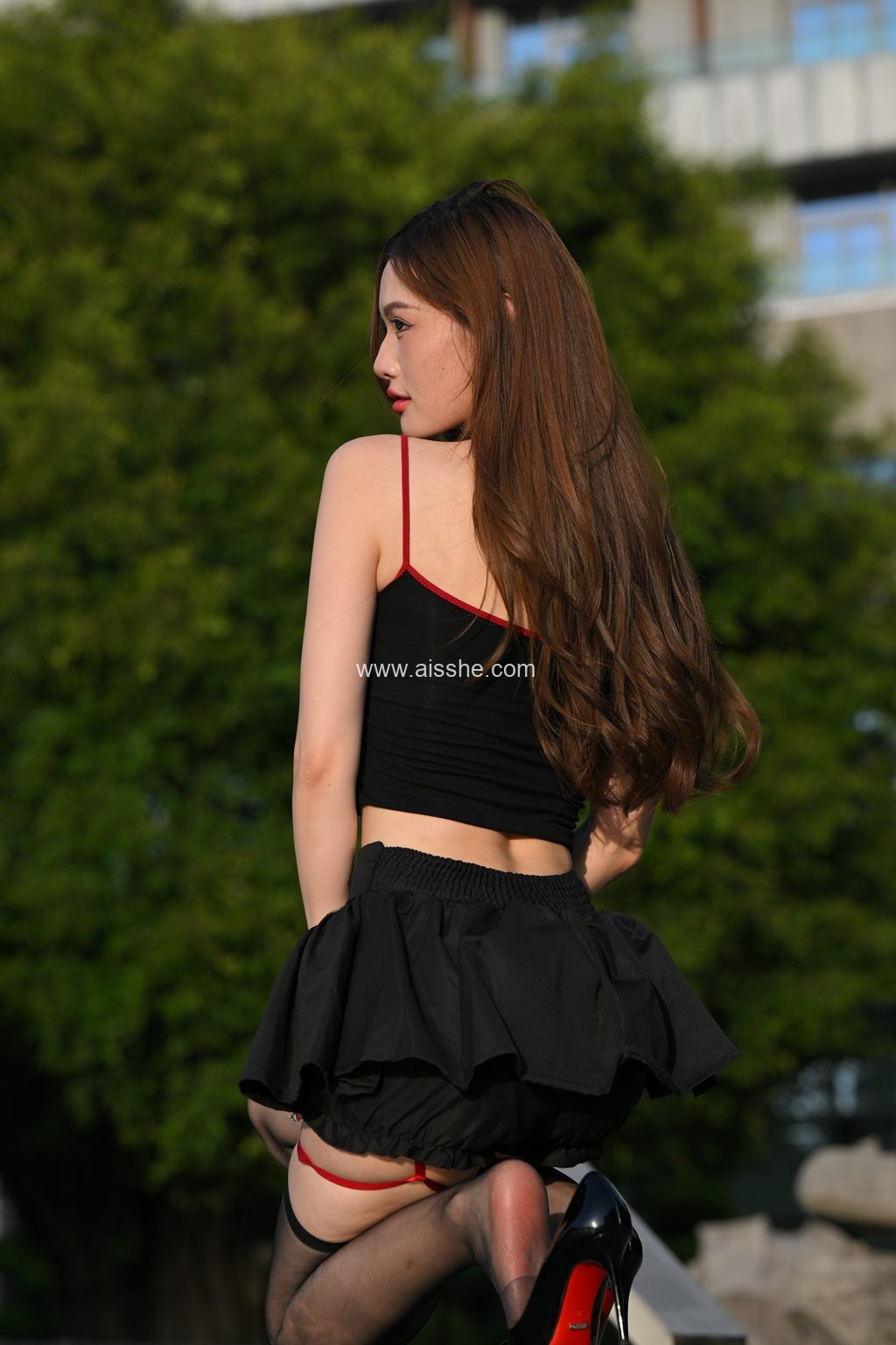 精选街拍作品 NO.2659 魅力嘿丝短裙美眉