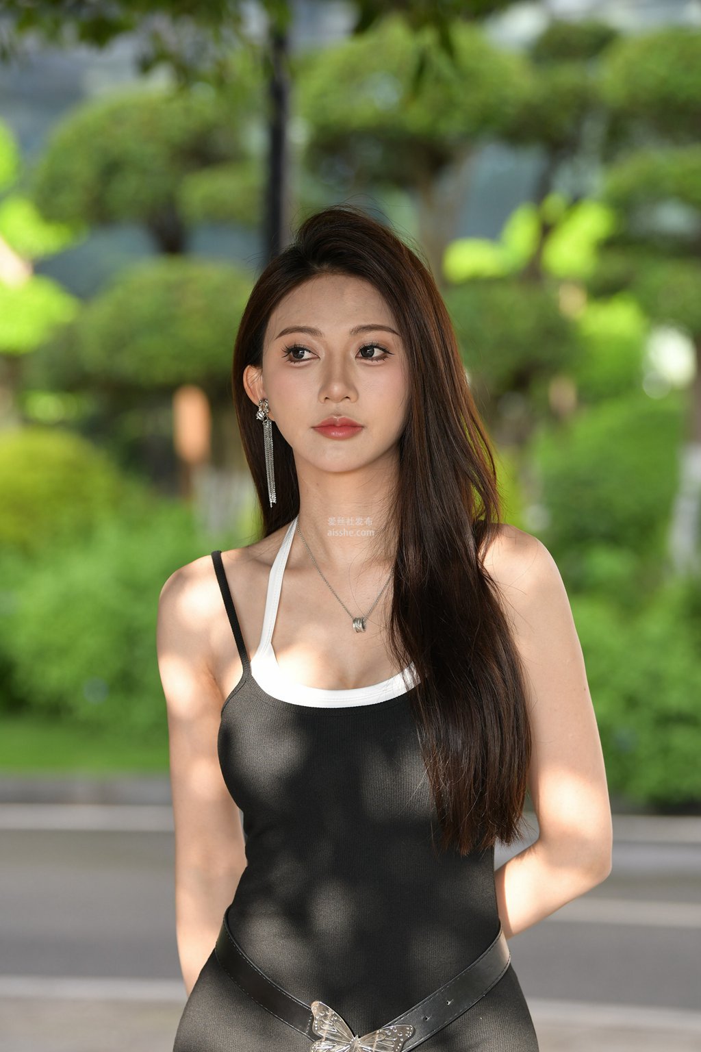 精选街拍作品 NO.2388 连体衣好身材美女