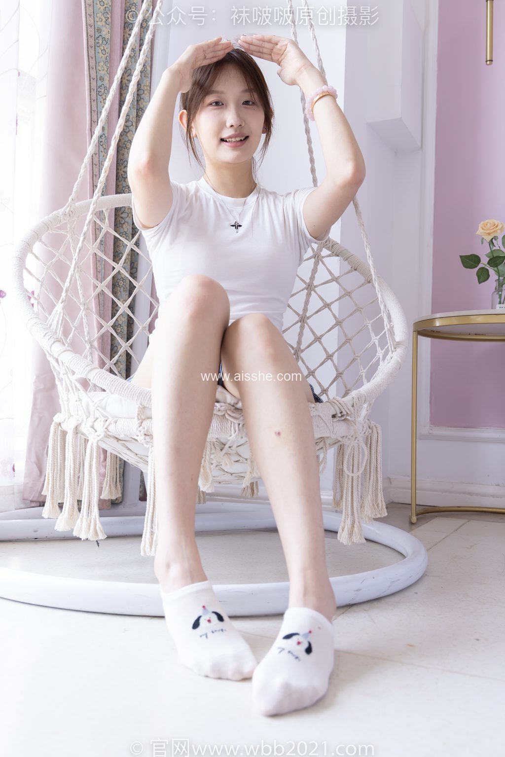 [BoBoSocks袜啵啵] NO.553 香菜-板鞋、短白棉袜、裸足