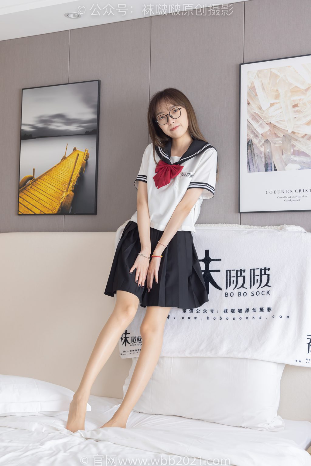 [BoBoSocks袜啵啵] NO.530 稚予-皮鞋、高跟鞋、深蓝色小腿棉袜、油亮白丝、油亮肉丝（脚尖透明款）（花絮版）