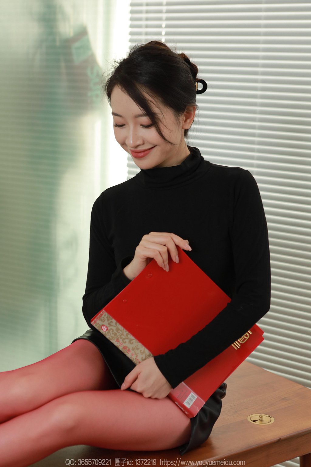 [IESS异思趣向] 2025.02.07 丝享家 1971 小婕《红丝（上）》