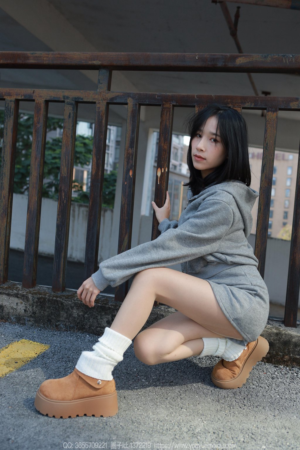 [IESS异思趣向] 2025.01.14 丝享家 1950 美子《堆堆袜（上）》