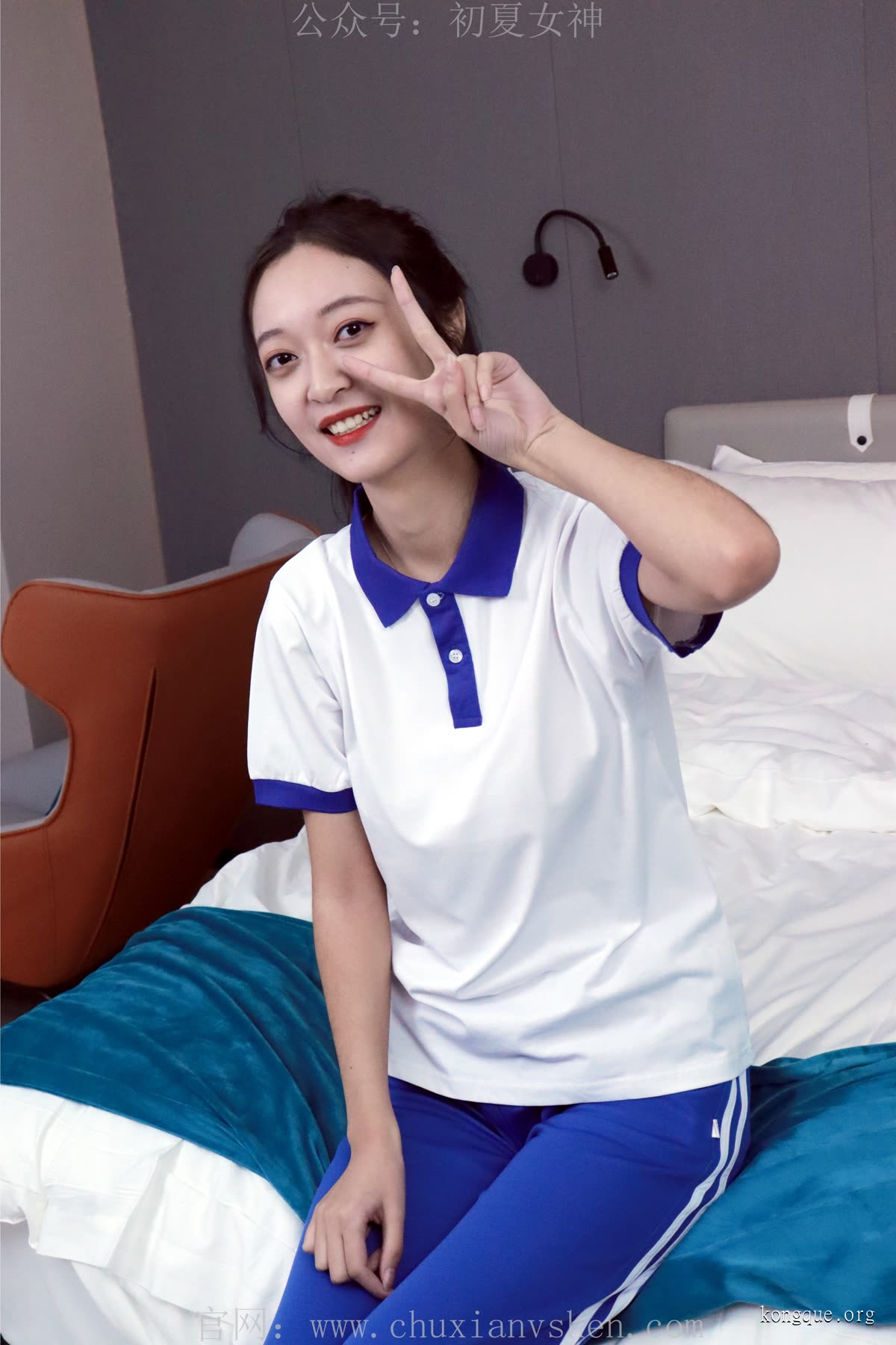 初夏女神 – 全套294期&4K视频合集[1416G-2025.12]